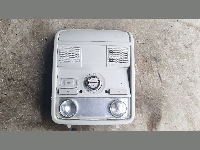 bontott VW GOLF VI Beltér Világítás Első