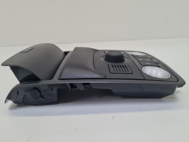 bontott VW GOLF VI Beltér Világítás Első