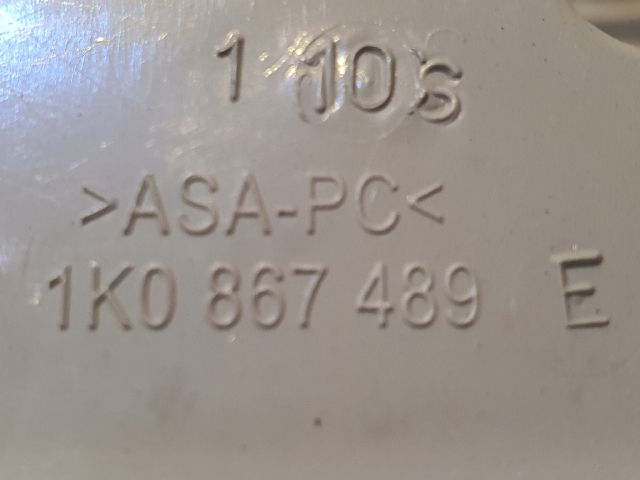 bontott VW GOLF VI Beltér Világítás Első