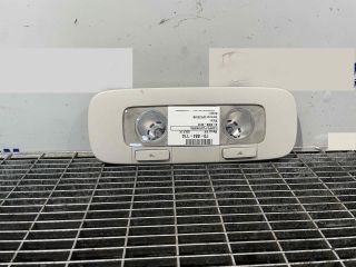 bontott VW GOLF VI Beltér Világítás Első