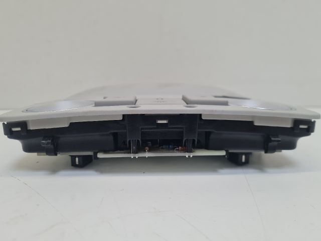 bontott VW GOLF VI Beltér Világítás Első