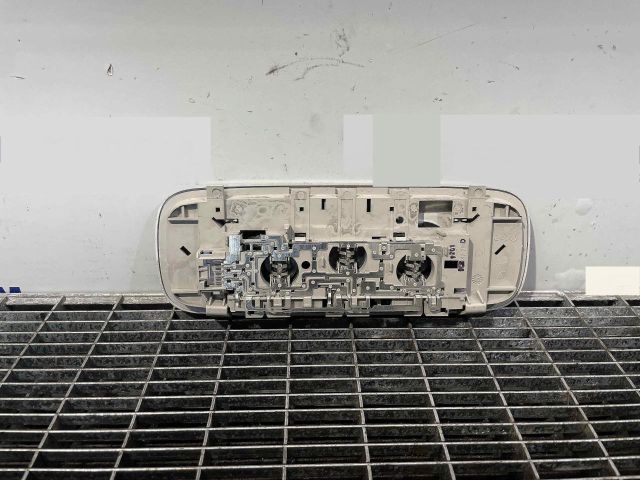 bontott VW GOLF VI Beltér Világítás Első