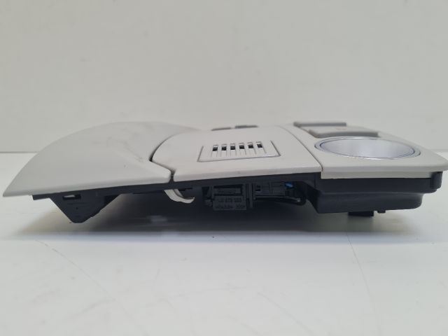 bontott VW GOLF VI Beltér Világítás Első