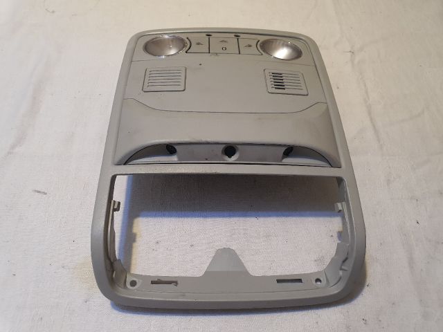 bontott VW GOLF VI Beltér Világítás Első