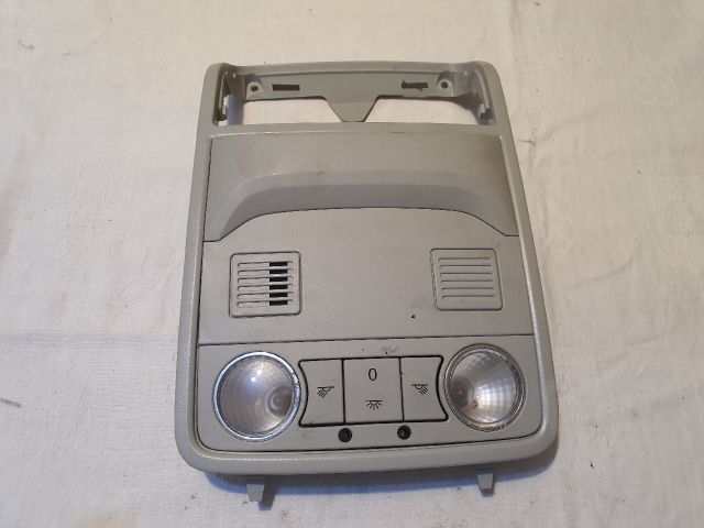 bontott VW GOLF VI Beltér Világítás Első