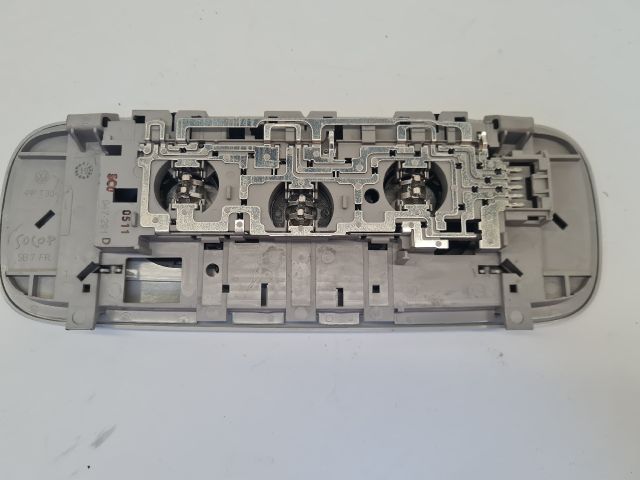 bontott VW GOLF VI Beltér Világítás Hátsó