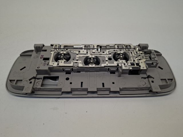 bontott VW GOLF VI Beltér Világítás Hátsó