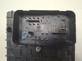 bontott VW GOLF VI Biztosítéktábla Doboz