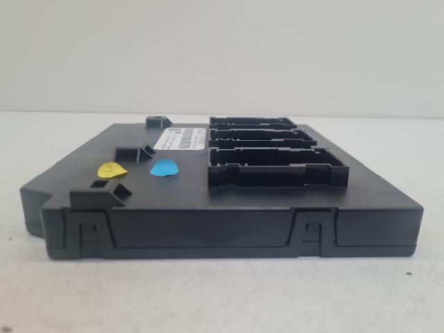 bontott VW GOLF VI Biztosítéktábla Utastér