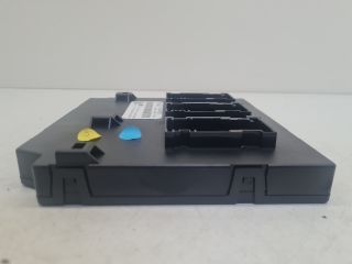 bontott VW GOLF VI Biztosítéktábla Utastér