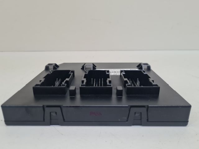 bontott VW GOLF VI Biztosítéktábla Utastér