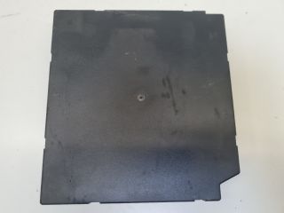 bontott VW GOLF VI Biztosítéktábla Utastér