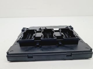 bontott VW GOLF VI Biztosítéktábla Utastér