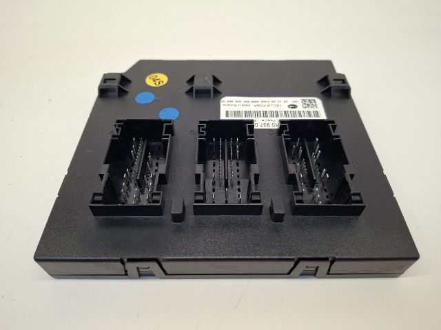 bontott VW GOLF VI Biztosítéktábla Utastér