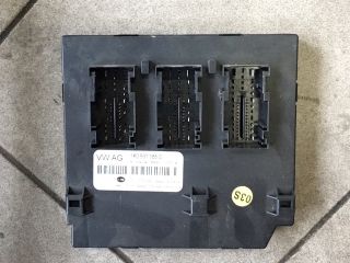 bontott VW GOLF VI Biztosítéktábla Utastér