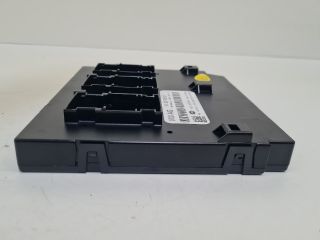 bontott VW GOLF VI Biztosítéktábla Utastér