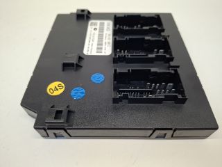 bontott VW GOLF VI Biztosítéktábla Utastér