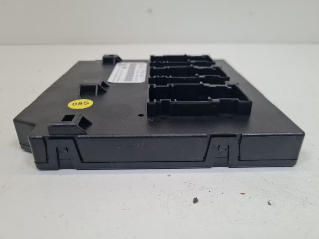 bontott VW GOLF VI Biztosítéktábla Utastér