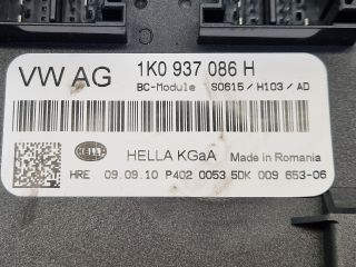 bontott VW GOLF VI Biztosítéktábla Utastér