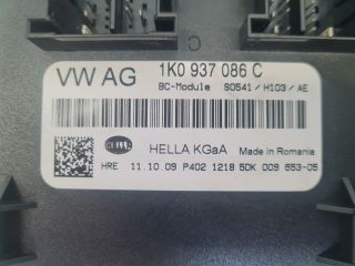 bontott VW GOLF VI Biztosítéktábla Utastér