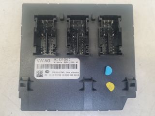 bontott VW GOLF VI Biztosítéktábla Utastér