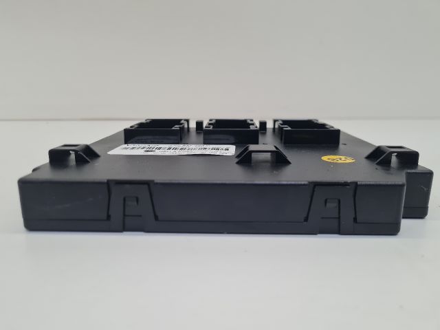 bontott VW GOLF VI Biztosítéktábla Utastér