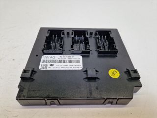 bontott VW GOLF VI Biztosítéktábla Utastér