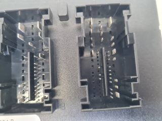 bontott VW GOLF VI Biztosítéktábla Utastér