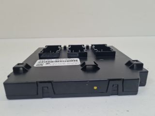 bontott VW GOLF VI Biztosítéktábla Utastér