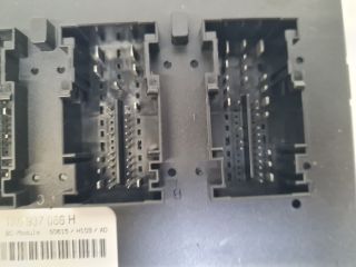 bontott VW GOLF VI Biztosítéktábla Utastér