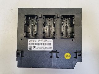 bontott VW GOLF VI Biztosítéktábla Utastér