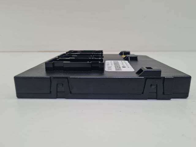 bontott VW GOLF VI Biztosítéktábla Utastér