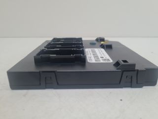 bontott VW GOLF VI Biztosítéktábla Utastér