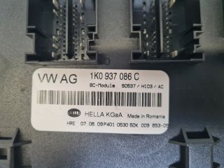 bontott VW GOLF VI Biztosítéktábla Utastér