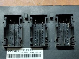 bontott VW GOLF VI Biztosítéktábla Utastér