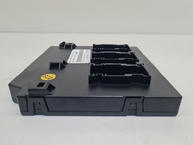 bontott VW GOLF VI Biztosítéktábla Utastér