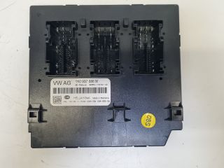 bontott VW GOLF VI Biztosítéktábla Utastér