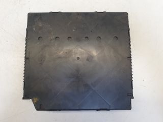 bontott VW GOLF VI Biztosítéktábla Utastér