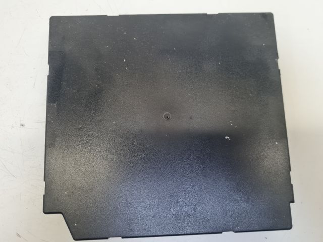 bontott VW GOLF VI Biztosítéktábla Utastér