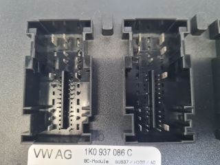 bontott VW GOLF VI Biztosítéktábla Utastér