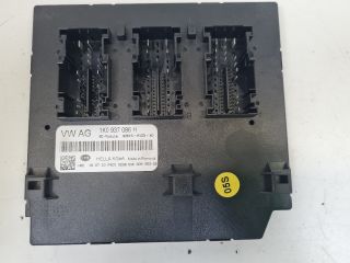 bontott VW GOLF VI Biztosítéktábla Utastér