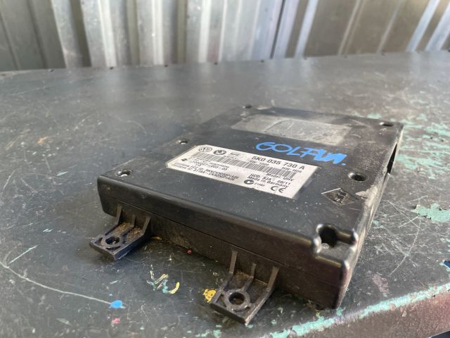 bontott VW GOLF VI Bluetooth Elektronika