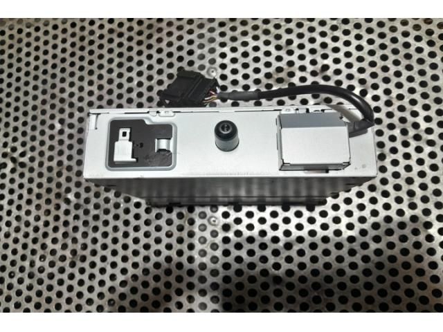 bontott VW GOLF VI CD / DVD Tár