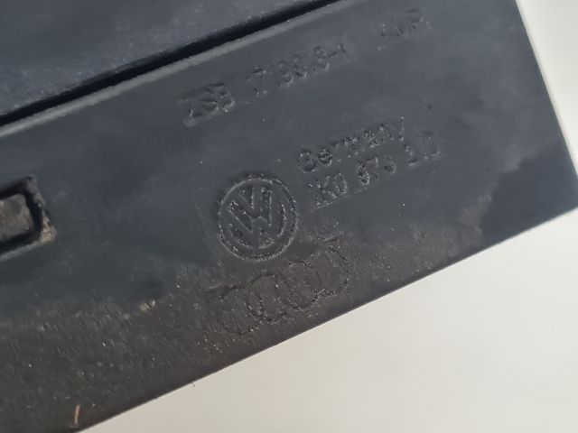 bontott VW GOLF VI Csatlakozó