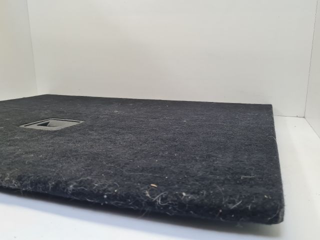 bontott VW GOLF VI Csomagtér Kárpit