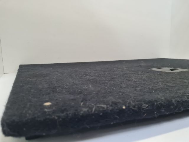 bontott VW GOLF VI Csomagtér Kárpit