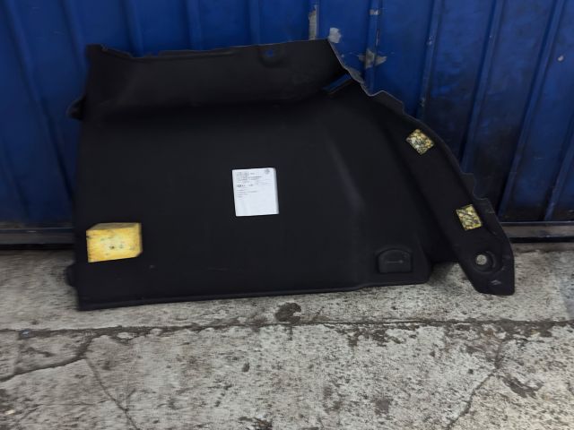 bontott VW GOLF VI Csomagtér Kárpit