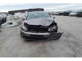 bontott VW GOLF VI Csomagtér Nyitó Kar / Gomb