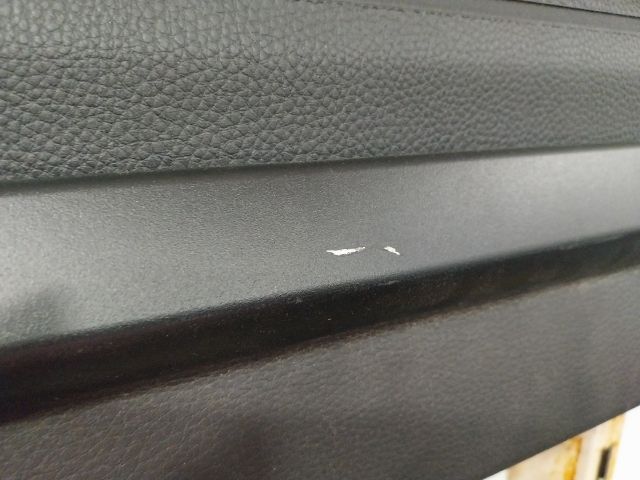 bontott VW GOLF VI Csomagtér Roló