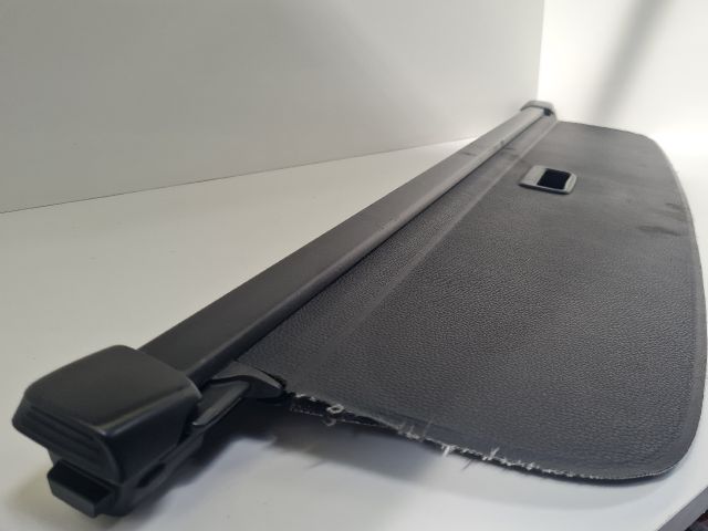 bontott VW GOLF VI Csomagtér Roló